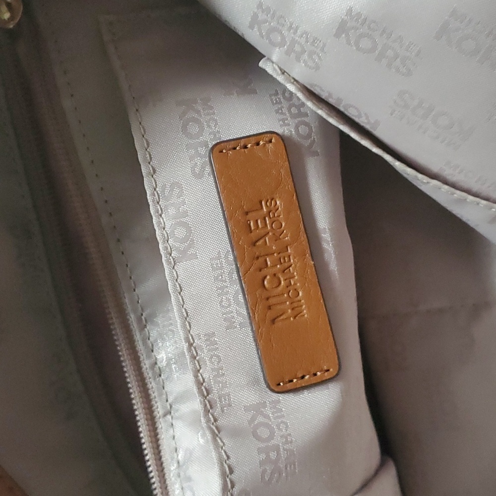 Michael Kors Pink Logo Canvas Tote - Picture 14 of 14